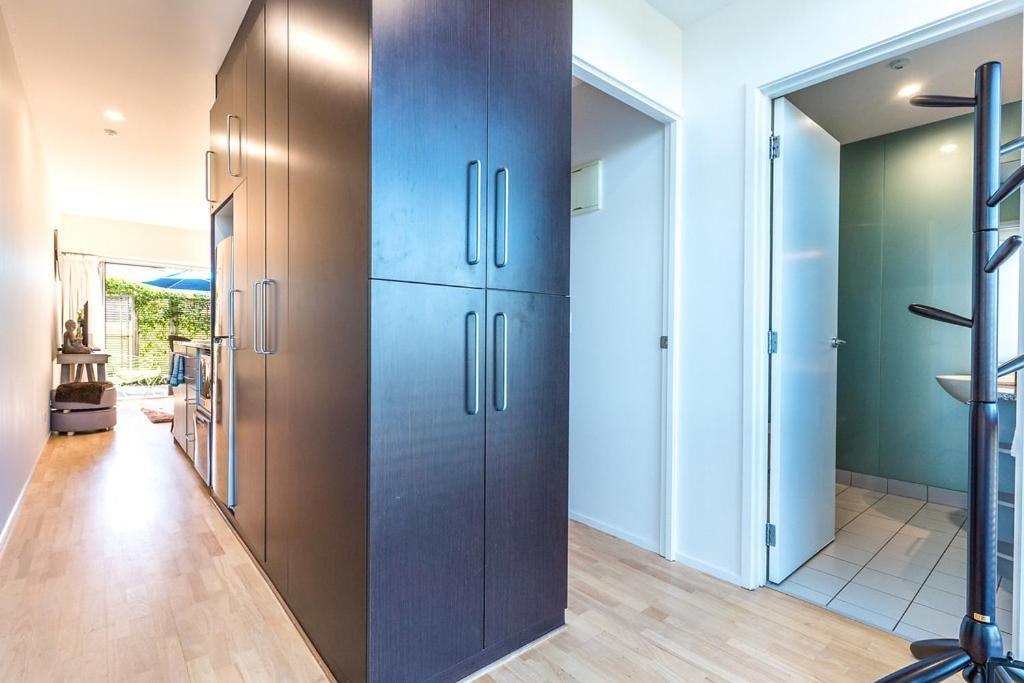 Oneroa Bay Villa Waiheke Экстерьер фото