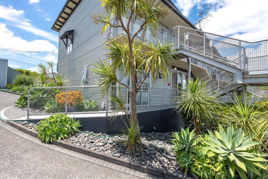Oneroa Bay Villa Waiheke Экстерьер фото